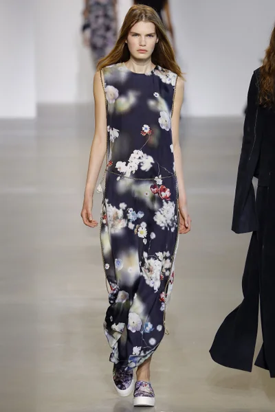 Look 17